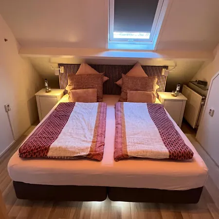 Bed & Breakfast Thuis Op Texel 3*