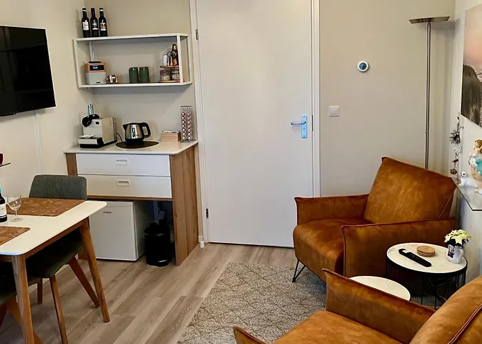 Thuis Op Texel ベッド・アンド・ブレックファスト 4*